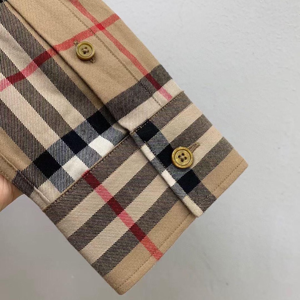 Burberry button down - Picture 3 of 3